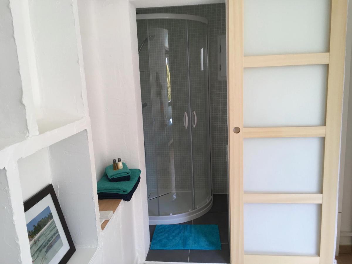 Bed,Kitchen And Swimming Pool Villa Esterel Saint-Raphaël Εξωτερικό φωτογραφία