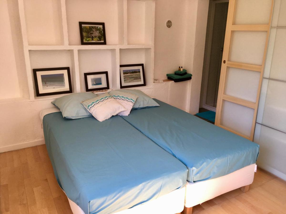 Bed,Kitchen And Swimming Pool Villa Esterel Saint-Raphaël Εξωτερικό φωτογραφία